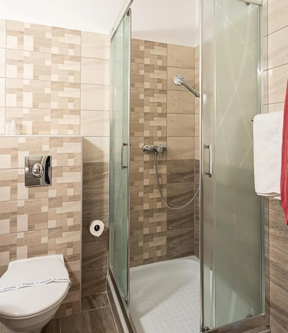 Hotel Romantik Eger 3*,