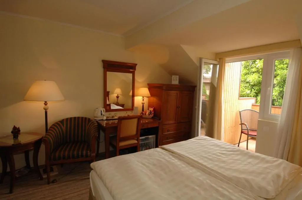 Hotel Romantik Eger