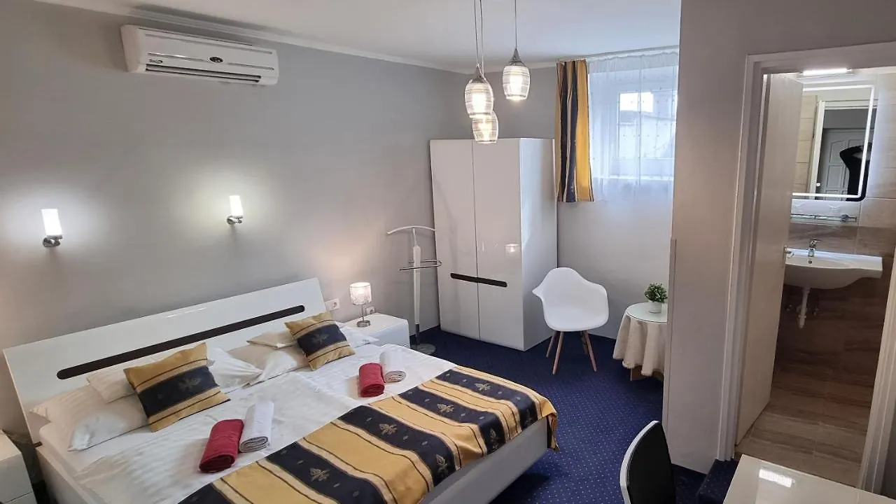 Hotel Romantik Eger 3*,  Hungary