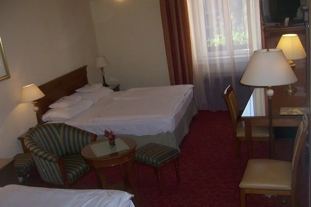 Hotel Romantik Eger 3*,  Hungary